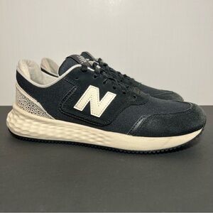 Womens NEW BALANCE X-70 Black Athletic Shoes / Size 8